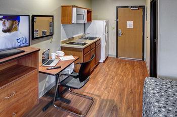 Extended Stay America Select Suites - Fort Lauderdale - Airport - West Exterior photo