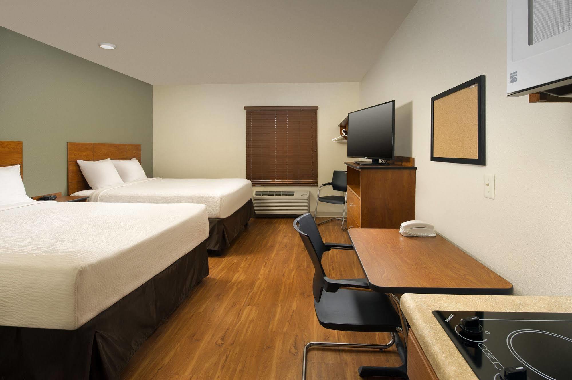 Extended Stay America Select Suites - Fort Lauderdale - Airport - West Exterior photo